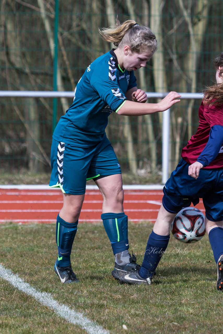 Bild 236 - B-Juniorinnen VfL Oldesloe - Krummesser SV _ Ergebnis: 4:0